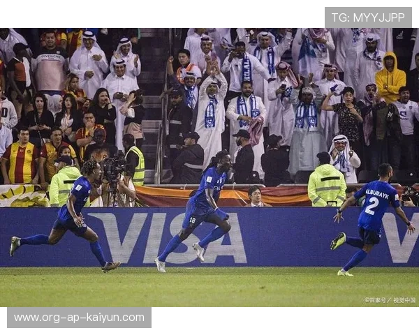 利雅得新月主帅称赞球队执行力，利雅得新月对阿尔马雷克