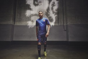 开云棋牌-《ApexLegends》“极夜风暴”地图上线，战术无限变化！